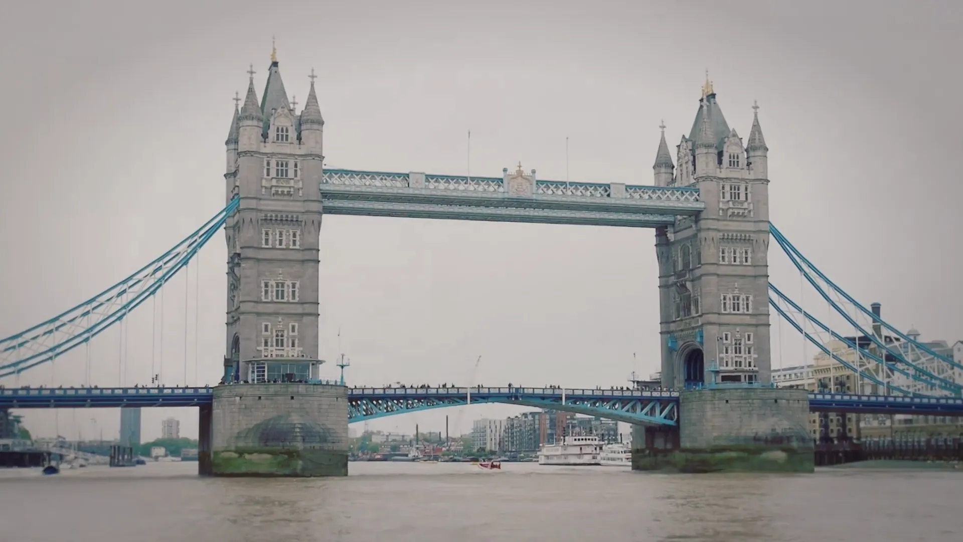 Still 5 from London | 2017