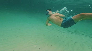 Still 6 from Menorca | 2023